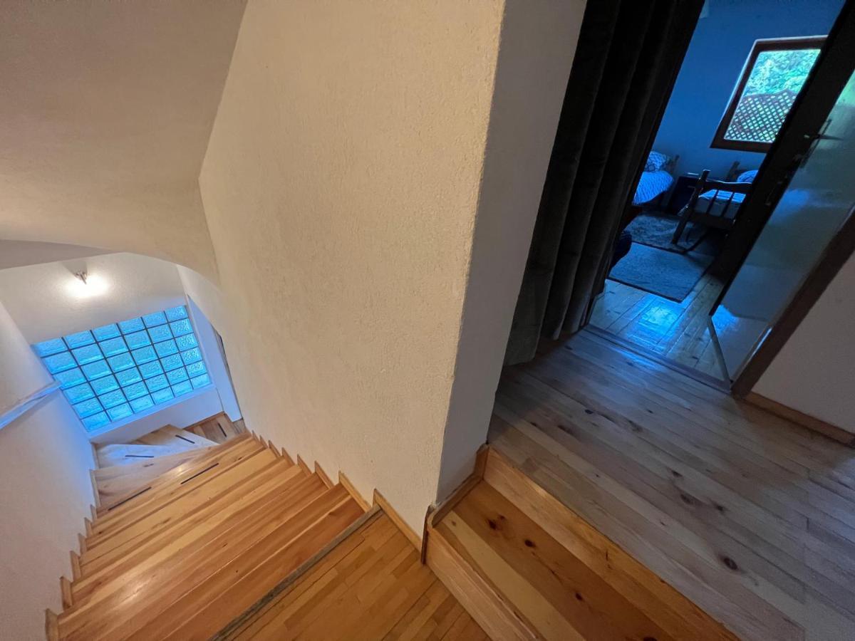 Villa White Dove Сараево Экстерьер фото