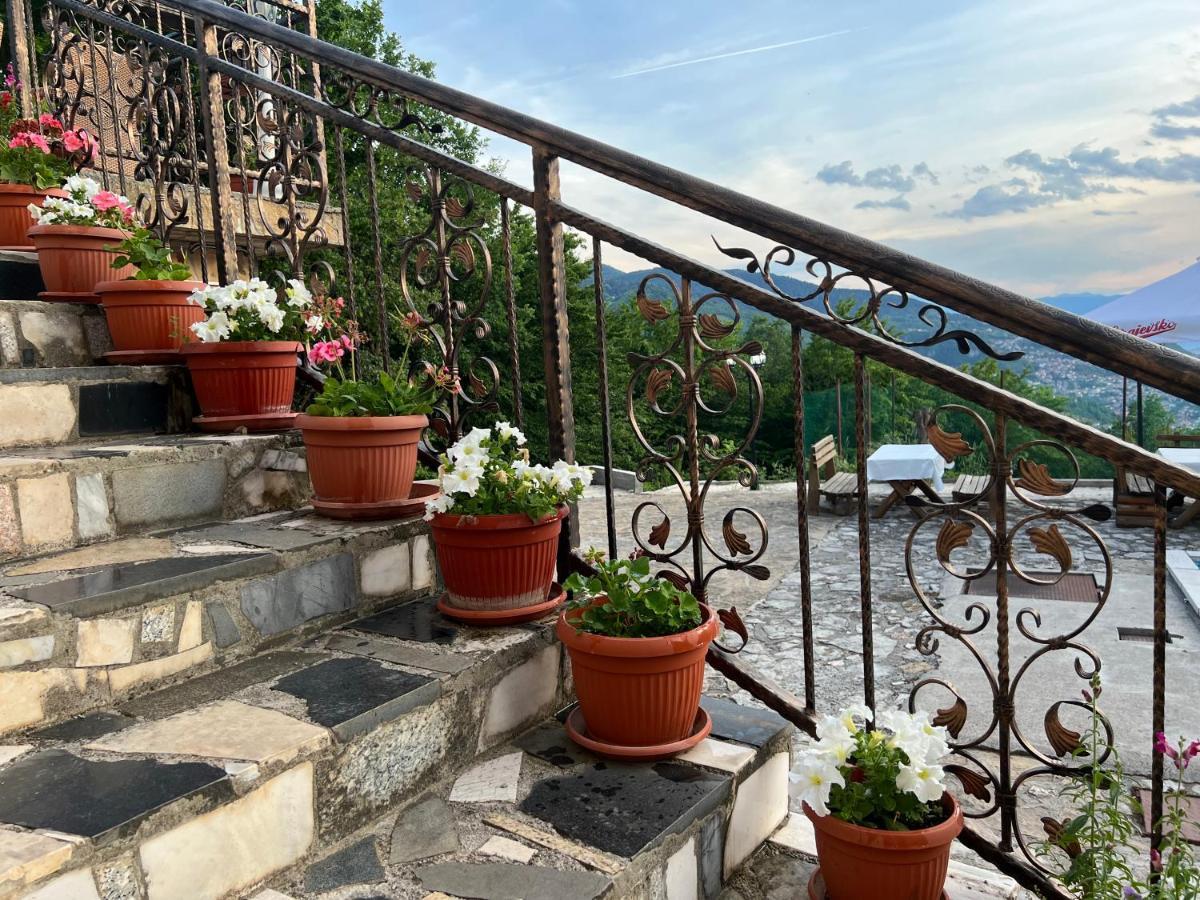 Villa White Dove Сараево Экстерьер фото