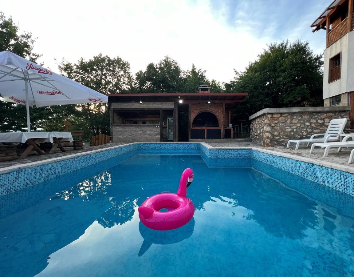 Villa White Dove Сараево Экстерьер фото