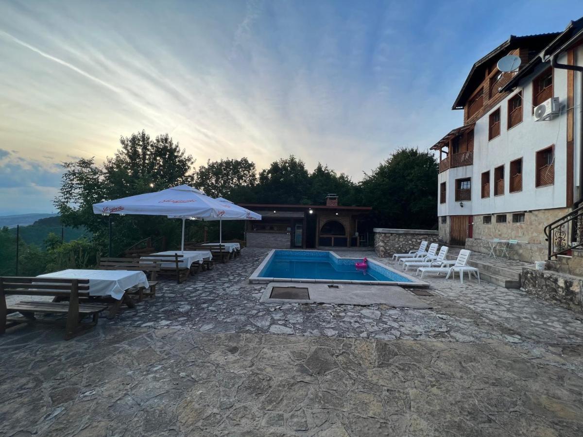 Villa White Dove Сараево Экстерьер фото